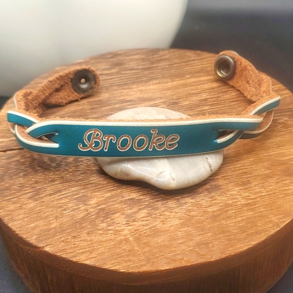 Leather customized bracelet Brooke monogram snap B2909 - Picture 1 of 2